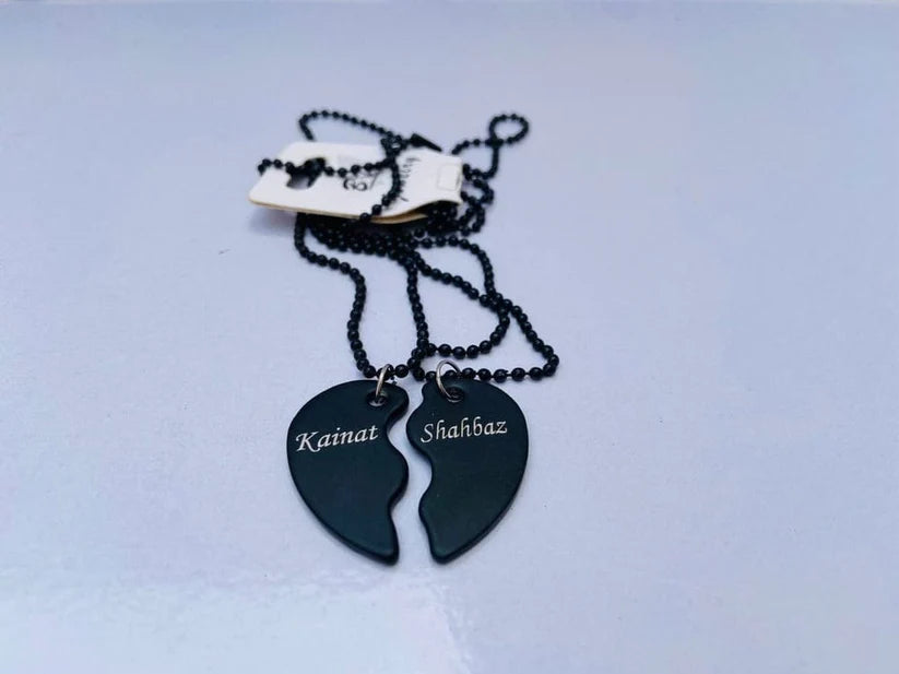 BROKEN HEART (COUPLE NECKLACE)